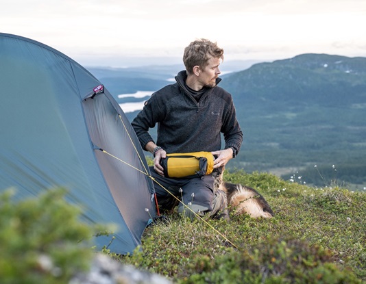 Namioty survivalowe i outdoorowe – gotowość na wszystko