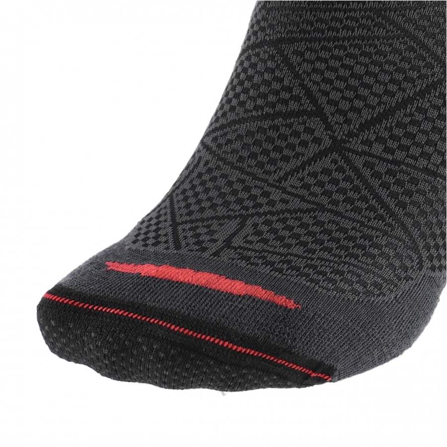 Comodo Ultra Light Trial / Hiking socks black-ish. 4/6