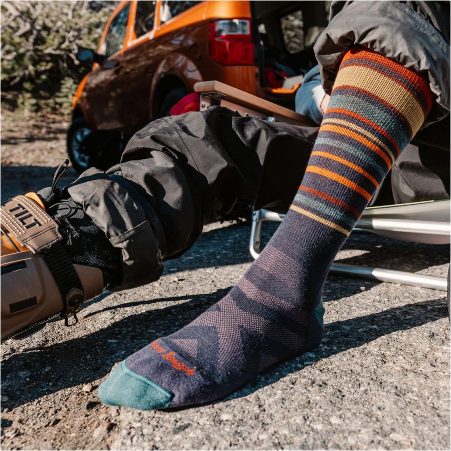 Darn Tough Snowpack Thermal Socks Blackberr 4/5