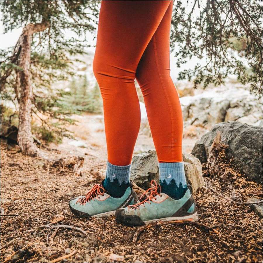 Darn Tough Treeline Blue Trekking Socks 4/4