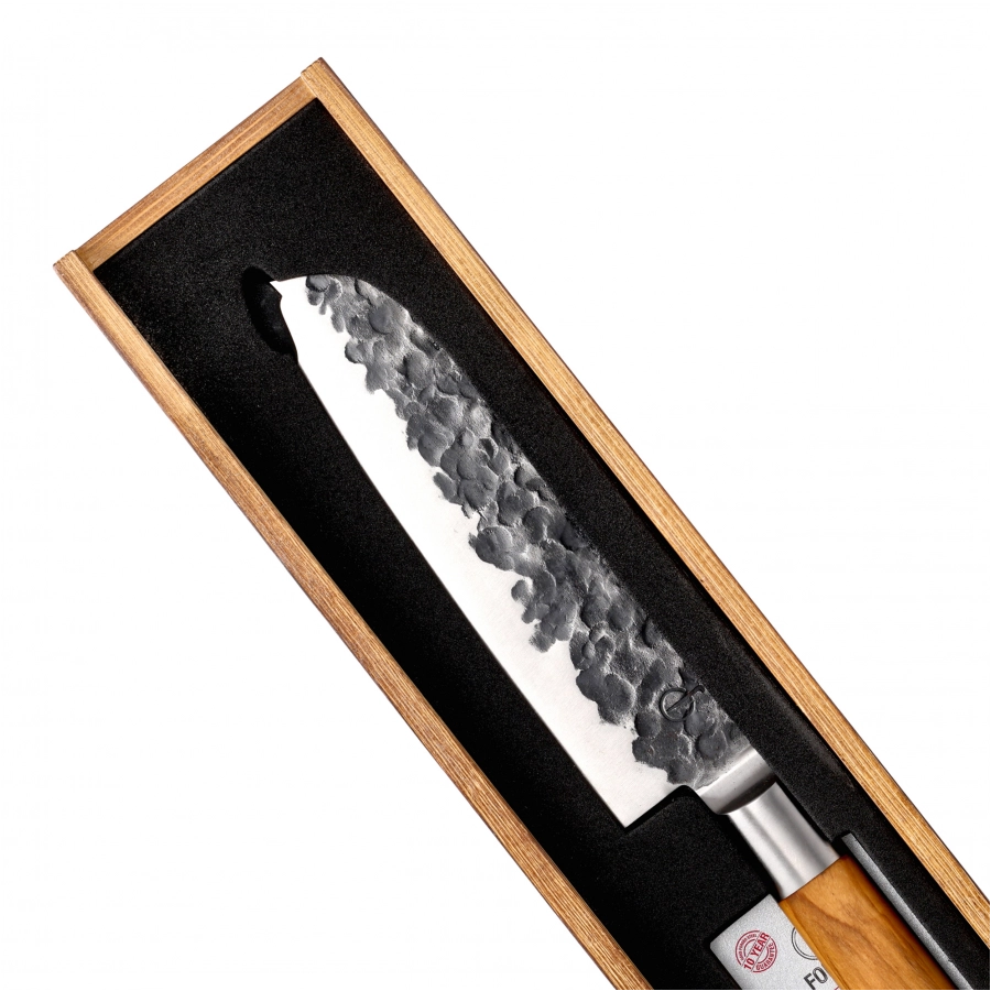 Forged Santoku Olive 18 cm knife 4/6