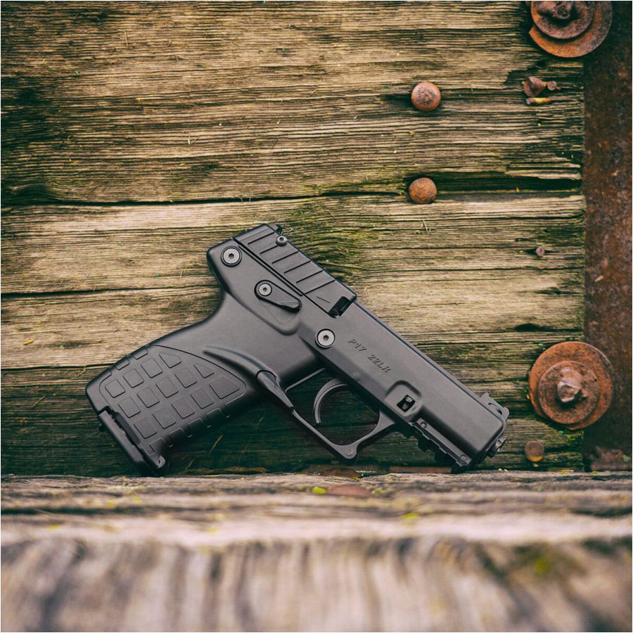 Kel-Tec P17 cal. 22LR pistol, Black 4/5