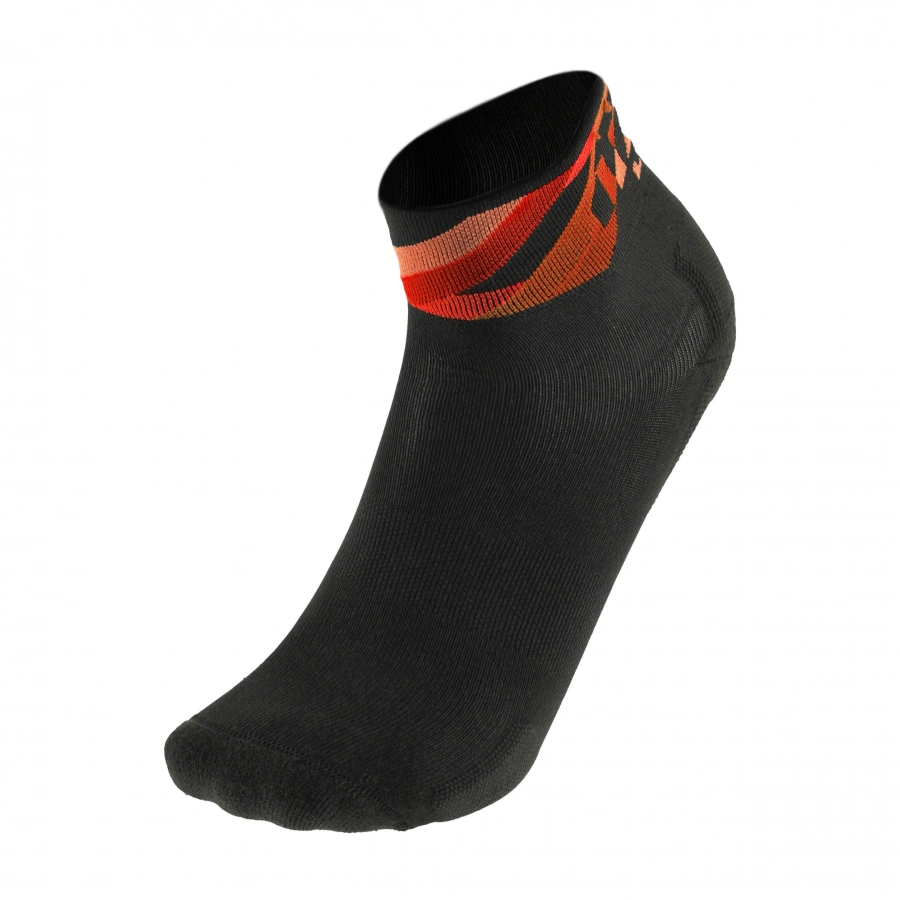 LOWA ATR black/red socks 1/6
