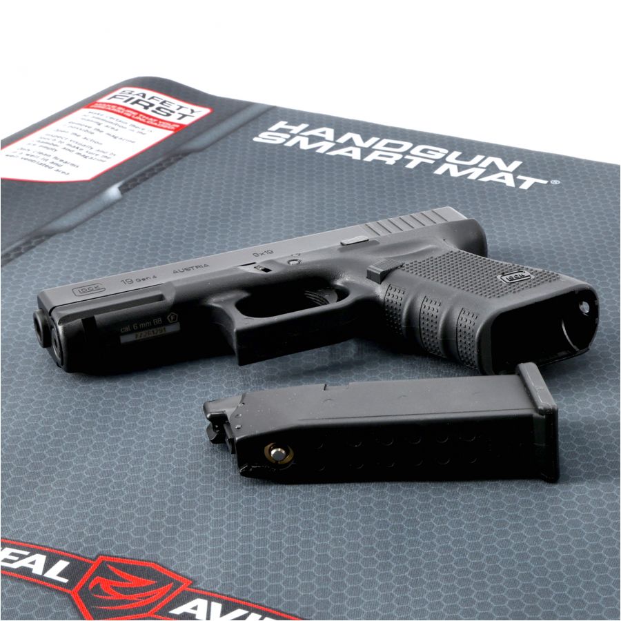 Mata do czyszczenia pistoletu Real Avid Handgun Smart Mat AVUHGSM 3/3