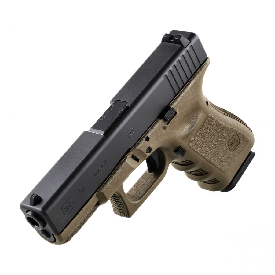 Pistolet Glock 19 gen 3  OLIVE kal. 9 mm para 3/12