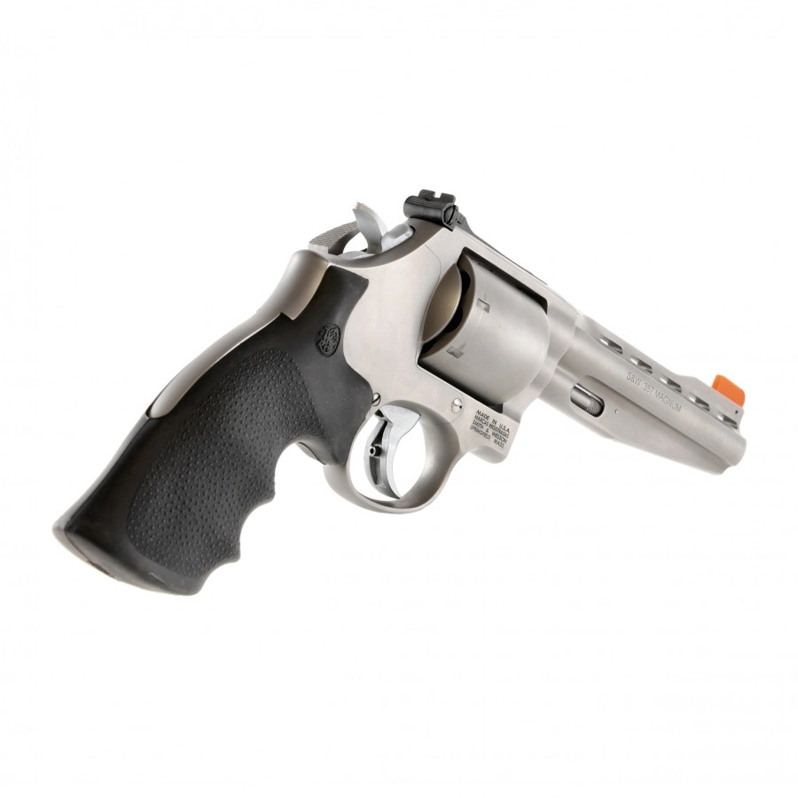 Smith&amp;Wesson M686 Plus revolver cal. 357 Mag 5'' 4/11