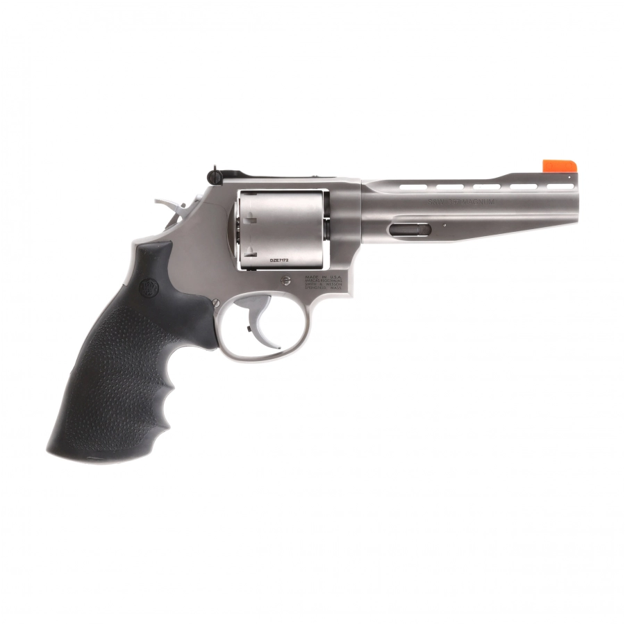 Smith&amp;Wesson M686 Plus revolver cal. 357 Mag 5'' 2/11
