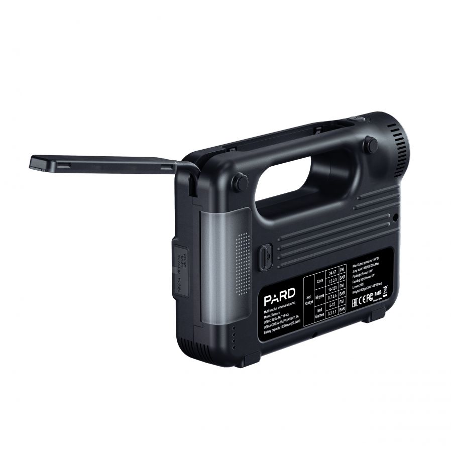 Wielofunkcyjny zasilacz awaryjny, pompka, latarka, starter