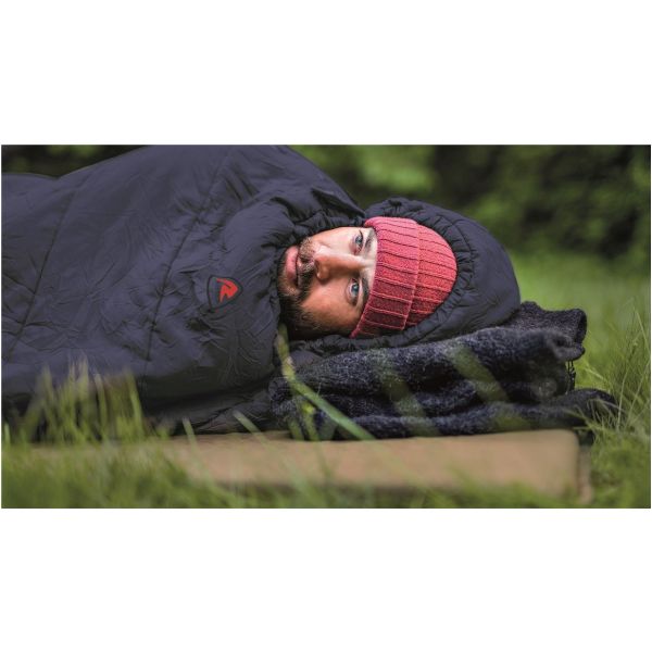Robens Moraine III sleeping bag for right-handers
